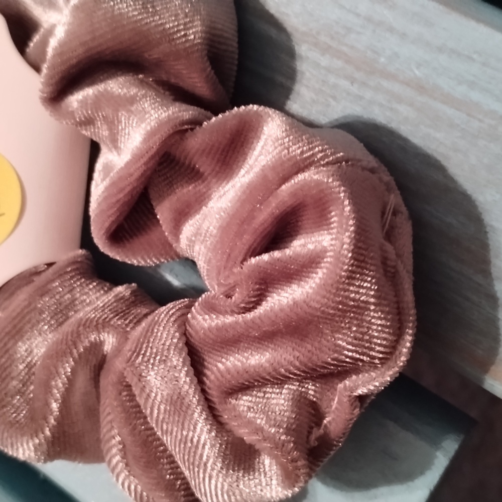Hair scrunchies